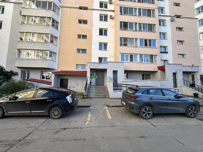 Камеры во дворе и в подъезде: что решает собрание, а что монтажник